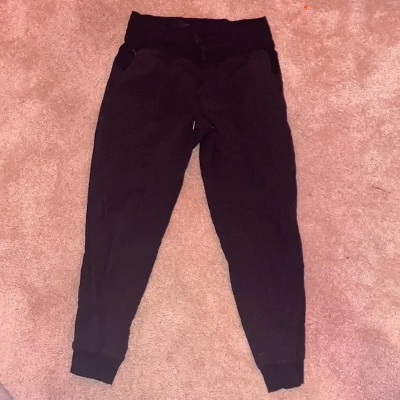 Black Lululemon joggers - Picture 1 of 2